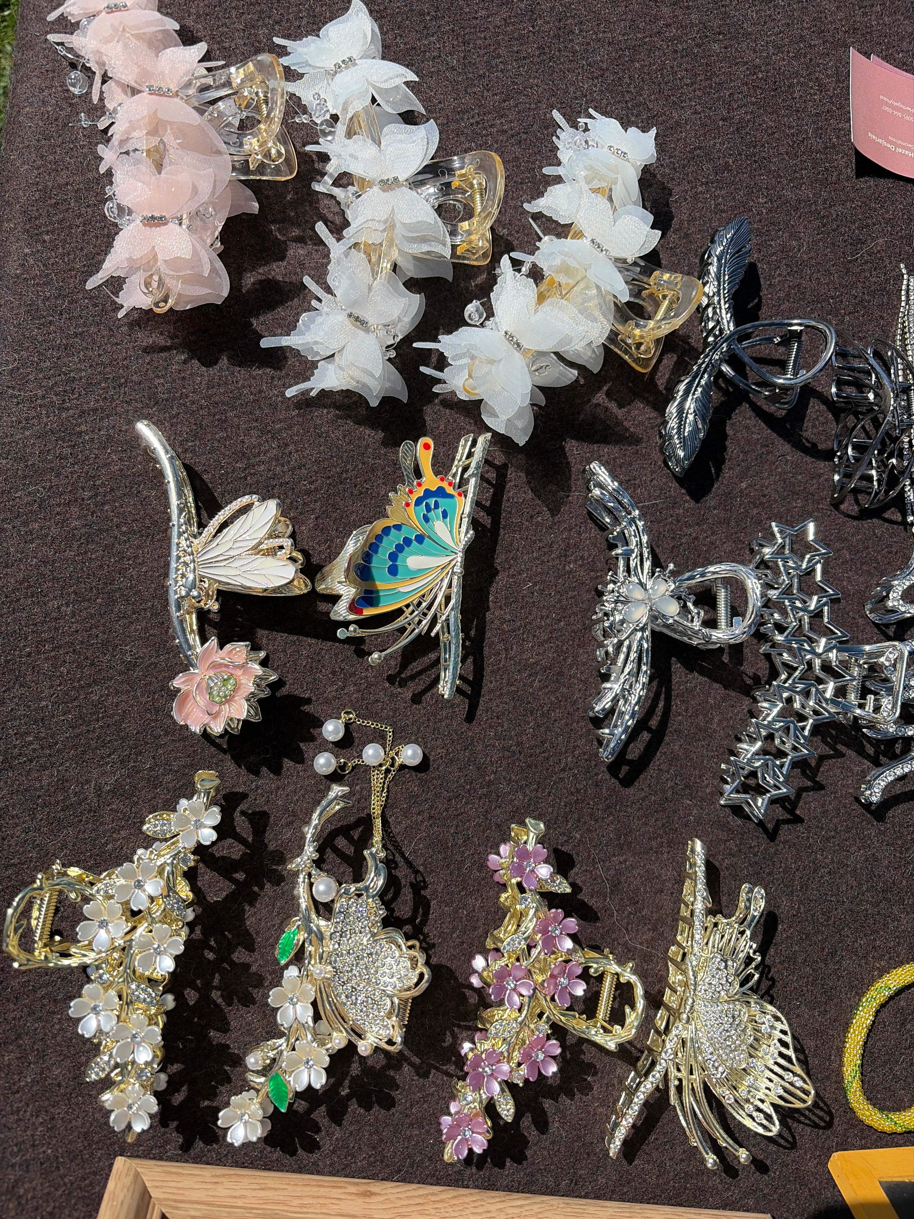 HAIR CLIPS (VENDOR POPUP